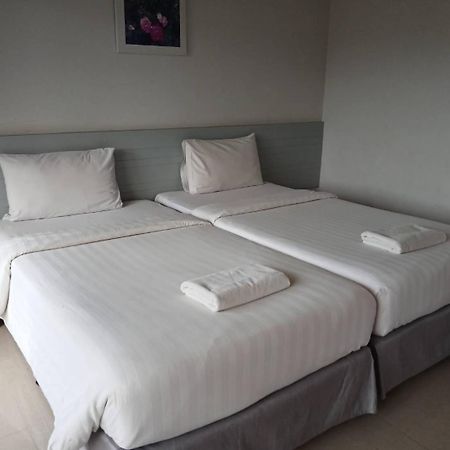 Rose Villa Hote Pak Chong Екстериор снимка